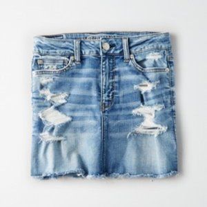American Eagle High-Waisted Denim Skirt size 4